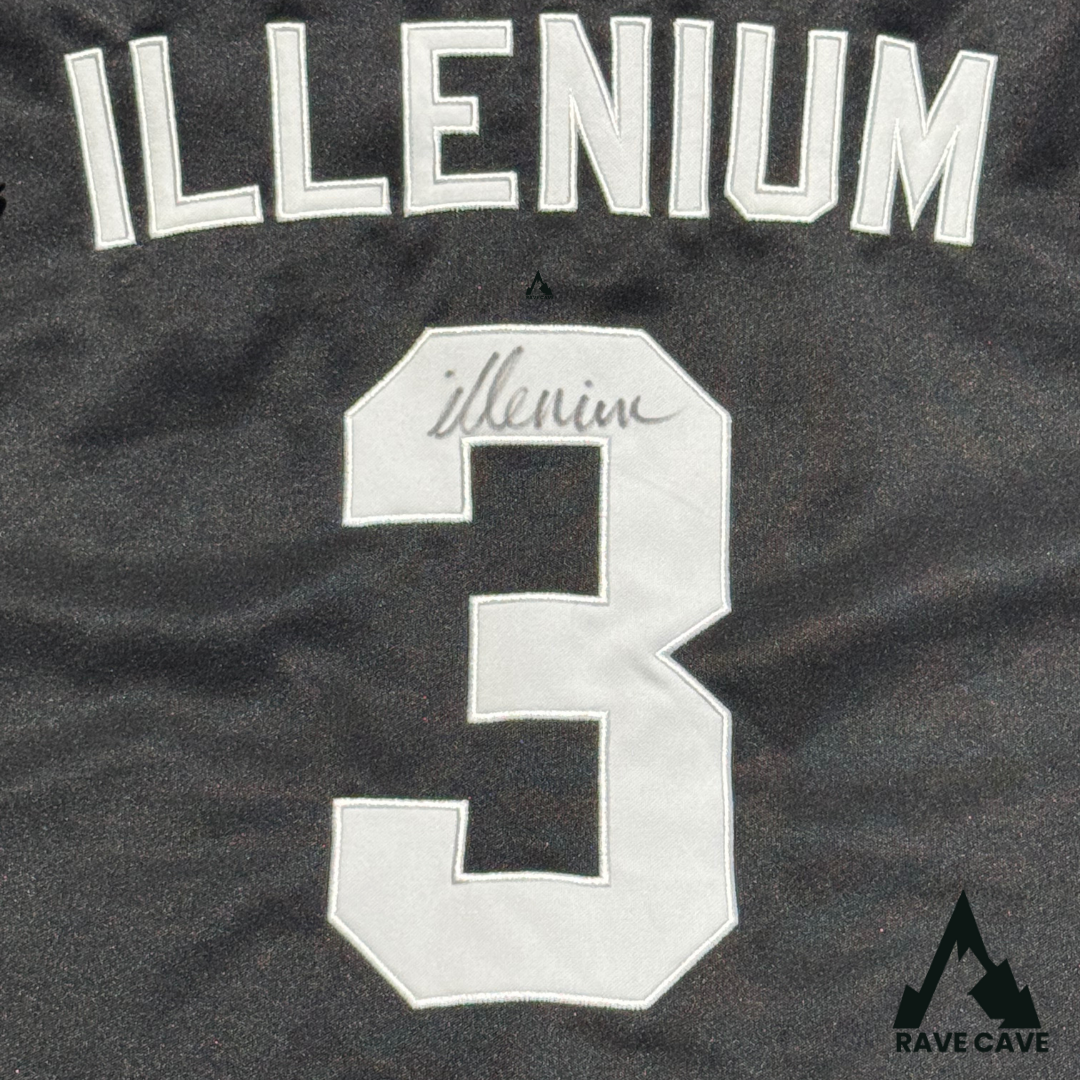 LTD ILLENIUM Jersey Black and White (SIGNED)
